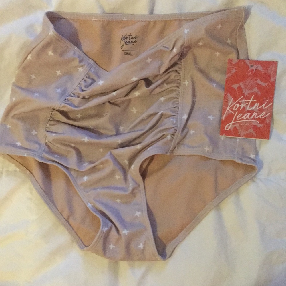 Nwt plus+ ruched bottoms S